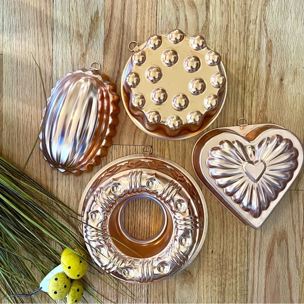 Vintage Set Of 4 Copper Tone Jello Baking Molds